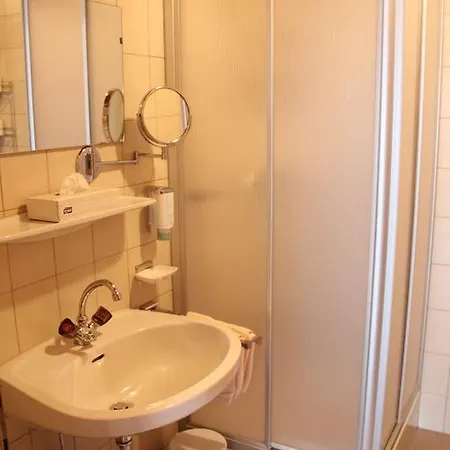 Sailer Apartment *